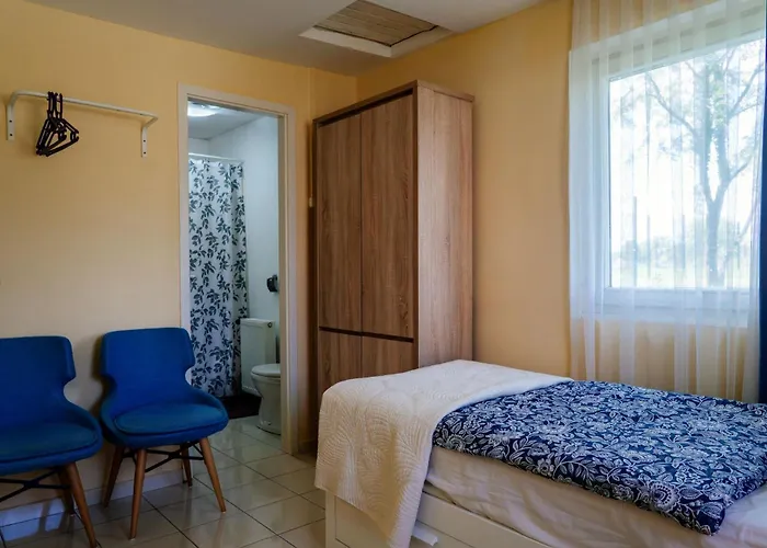 Kamala Kutir 게스트하우스 *